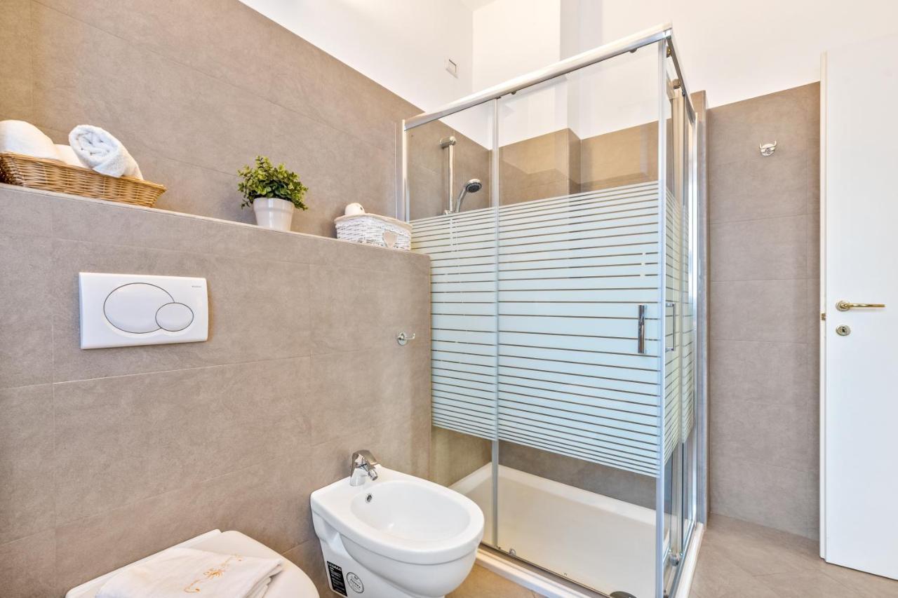Il Salice - Affitti Brevi Italia Apartment Леко Екстериор снимка