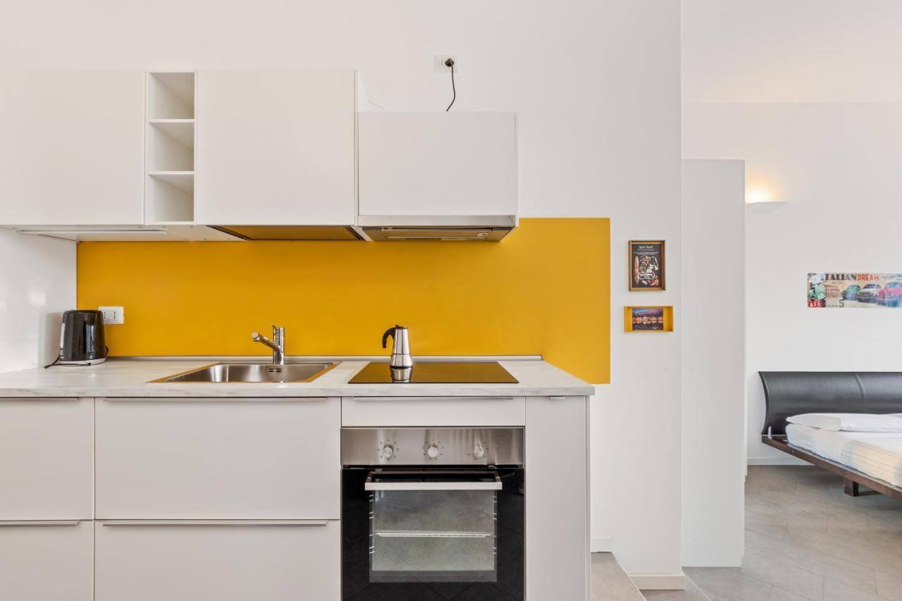Il Salice - Affitti Brevi Italia Apartment Леко Екстериор снимка